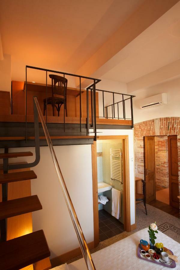 Campuspace Кальяри Экстерьер фото